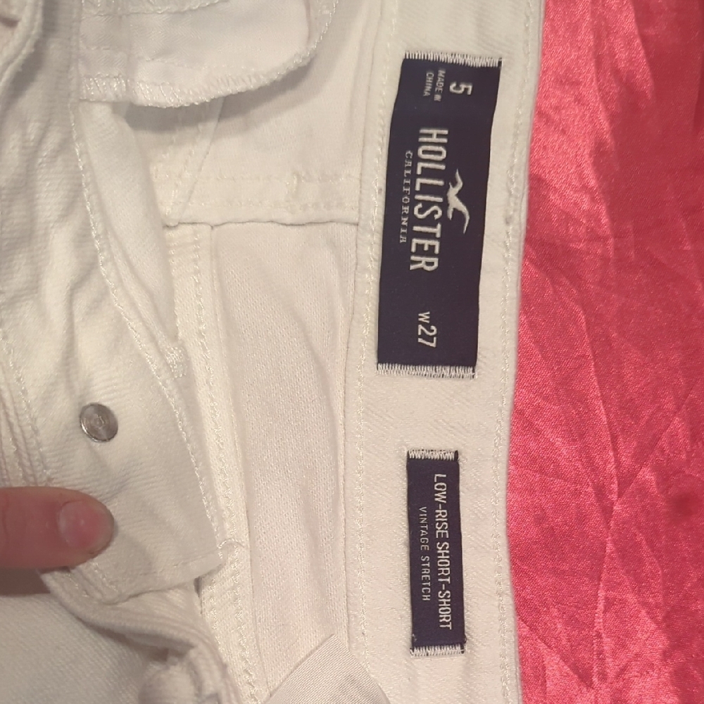 Hollister White Frayed Jean Shorts - Picture 2 of 3